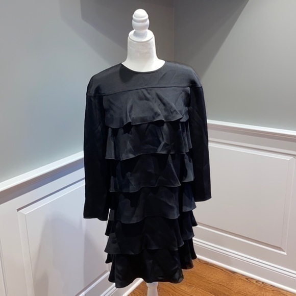 Valentino Silk Tiered Dress - Picture 4 of 9